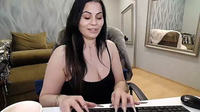 Sara Poison online show from 03.12.26