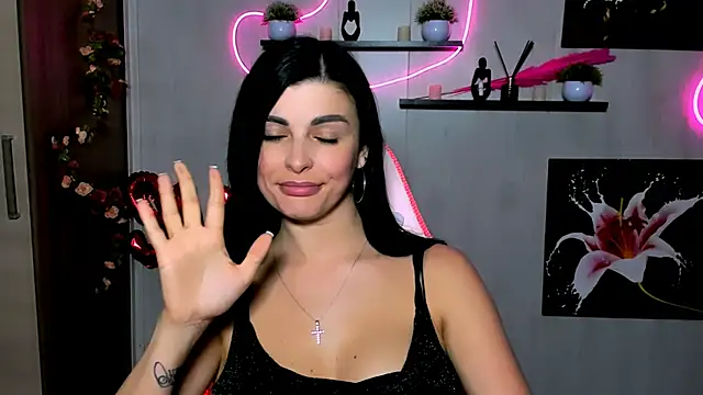 KayWuds online show from 03.19.25