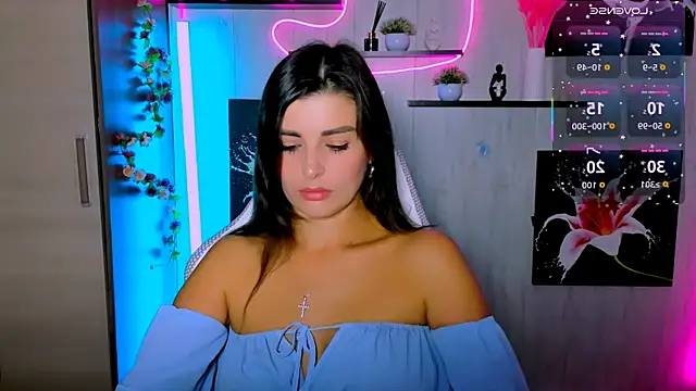 KayWuds online show from 09.29.25