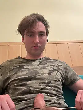 Snapshot of Peter_thesexboy chatting on 12.21.24 Peter thesexboy online show from 12.21.24