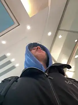 Snapshot of Peter_thesexboy chatting on 02.22.25 Peter thesexboy online show from 02.22.25