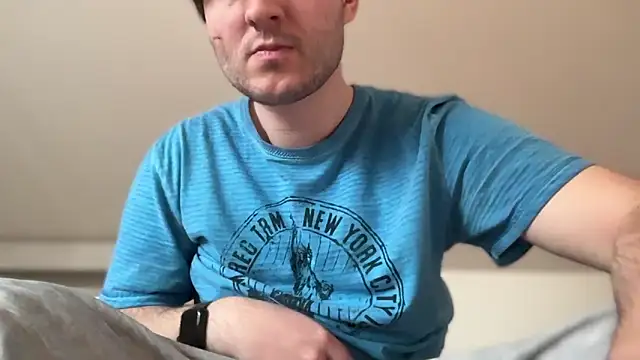 Snapshot of Peter_thesexboy chatting on 03.08.25 Peter thesexboy online show from 03.08.25