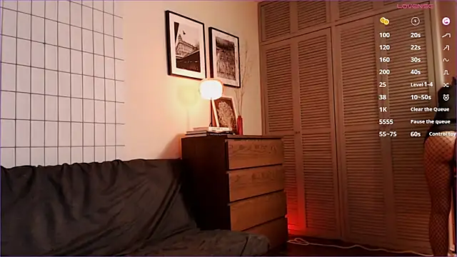 Charline TheFoxTail online show from 02.24.25