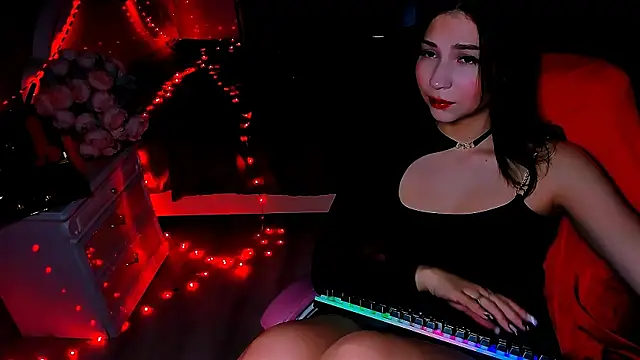 Snapshot of Beg_me_now chatting on 03.12.25 Beg me now online show from 03.12.25