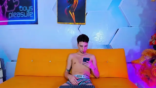 little alex01 online show from 12.08.24