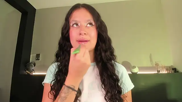 angel witch online show from 12.11.24