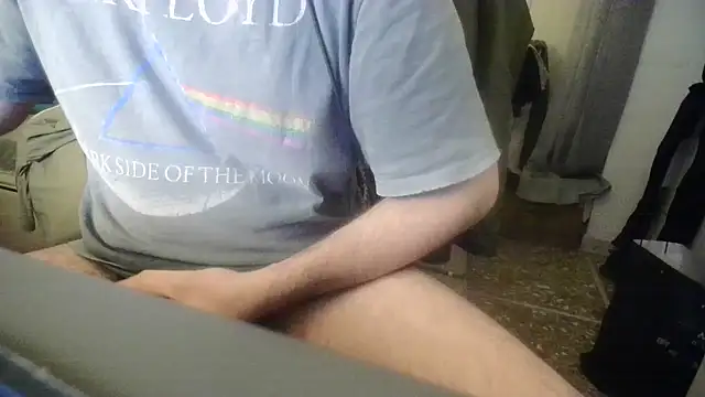 Snapshot of sbrodo96 chatting on 12.17.25 sbrodo96 online show from 12.17.25