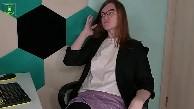 YukoFanee online show from 03.19.25