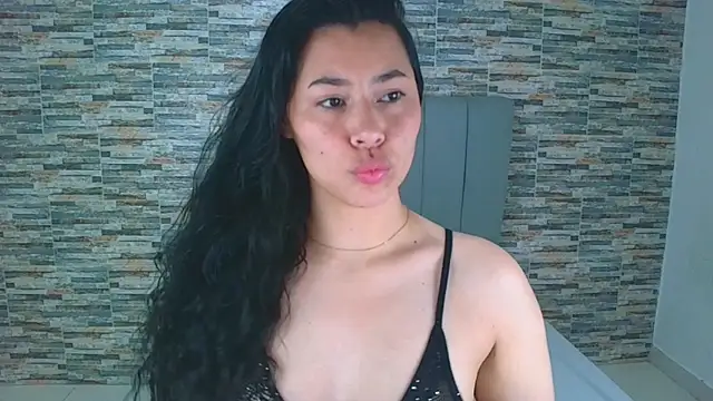  joy yva online show from 09.17.25