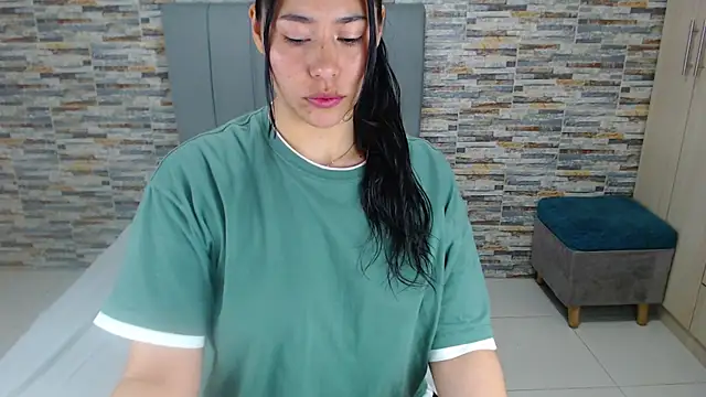  joy yva online show from 09.26.25