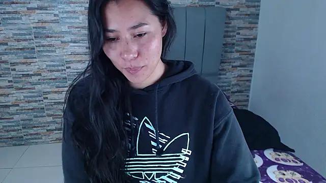  joy yva online show from 10.26.25