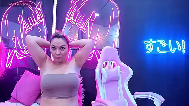 Snapshot of MalorySweet chatting on 01.12.25 MalorySweet online show from 01.12.25