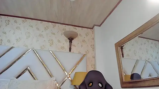 Snapshot of MalorySweet chatting on 02.17.26 MalorySweet online show from 02.17.26