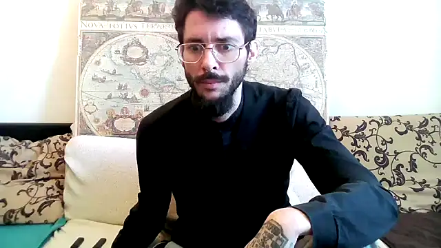 Snapshot of casualtimepassenger chatting on 03.19.25 casualtimepassenger online show from 03.19.25