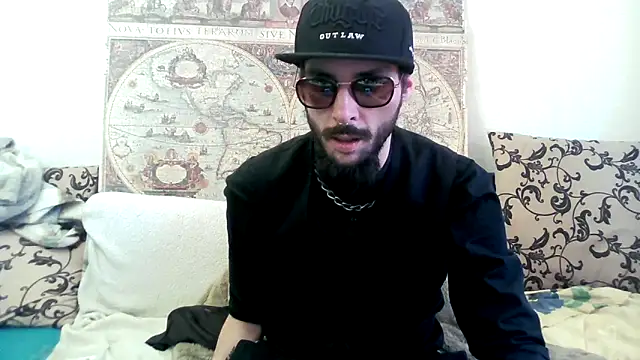 Snapshot of casualtimepassenger chatting on 03.21.25 casualtimepassenger online show from 03.21.25