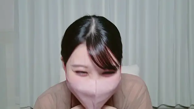 yuki room online show from 03.05.25