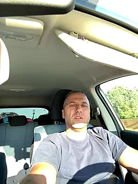 Snapshot of Lecatore80 chatting on 10.07.25 Lecatore80 online show from 10.07.25