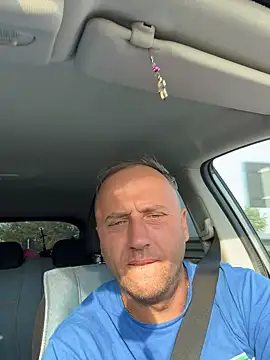 Snapshot of Lecatore80 chatting on 10.08.25 Lecatore80 online show from 10.08.25