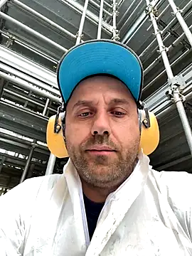 Snapshot of Lecatore80 chatting on 10.16.25 Lecatore80 online show from 10.16.25