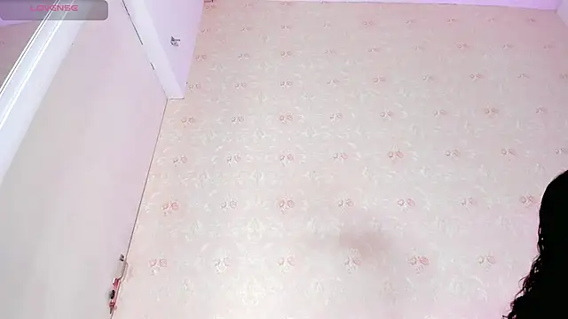 AMAIAA LOVE online show from 02.17.25