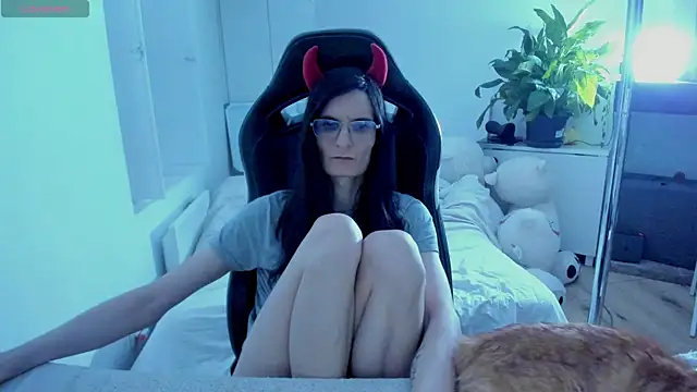 CeriseLapine online show from 03.12.25