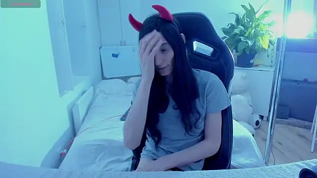 CeriseLapine online show from 03.13.25