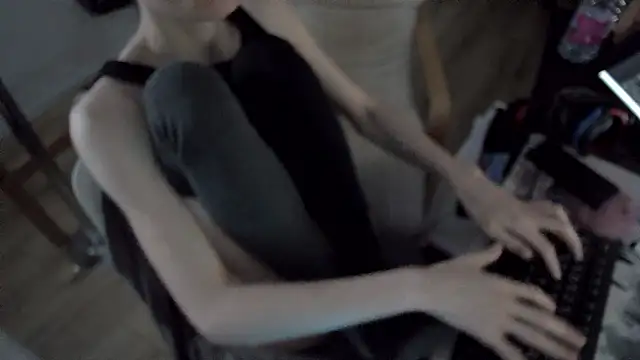 CeriseLapine online show from 01.09.26