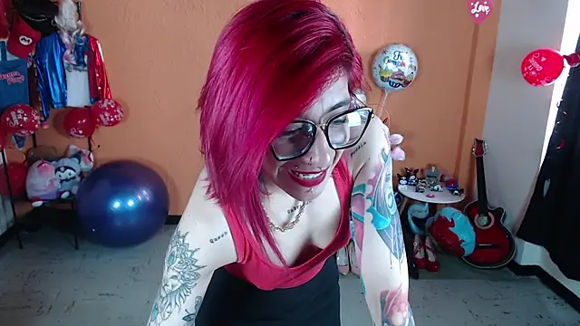 MissMiia2 online show from 03.22.25