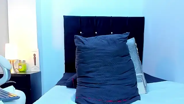 kathyajhonss online show from 02.02.25