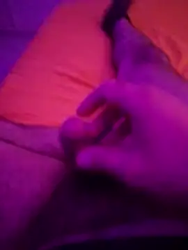 Snapshot of Argento14 chatting on 10.28.25 Argento14 online show from 10.28.25