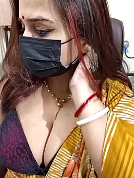 Snapshot of AzadPanchi2024 chatting on 09.26.25 AzadPanchi2024 online show from 09.26.25