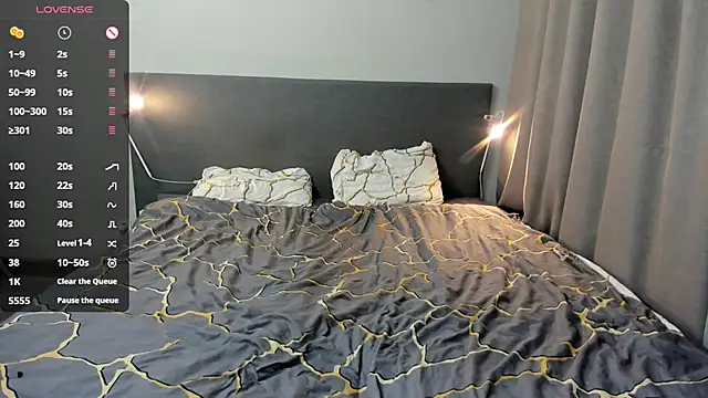 jesssicamooon online show from 02.25.26