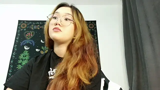 Jennatyan online show from 10.03.25