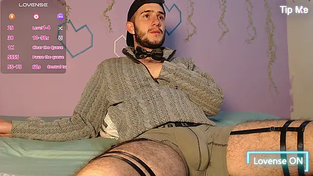 Snapshot of Dante_Bear_ chatting on 02.17.26 Dante Bear online show from 02.17.26