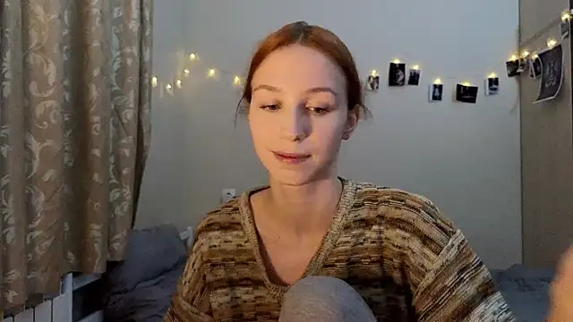 Mary Av online show from 12.04.24