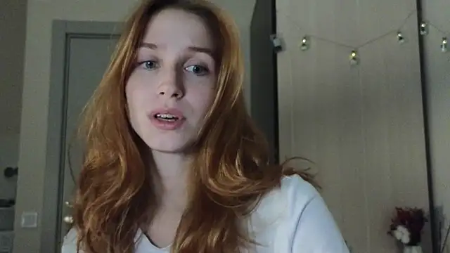 Mary Av online show from 09.23.25