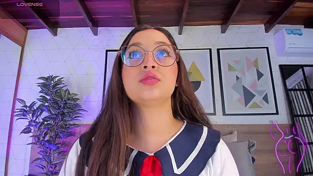 Snapshot of MiaKay1 chatting on 02.07.26 MiaKay1 online show from 02.07.26