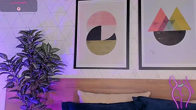 Snapshot of MiaKay1 chatting on 02.15.26 MiaKay1 online show from 02.15.26