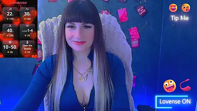 Snapshot of Violla_My chatting on 05.14.26 Violla My online show from 05.14.26