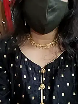 Anamika Kapoor online show from 01.10.25