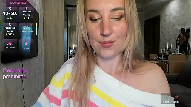 Snapshot of lady_Nati chatting on 04.21.26 lady Nati online show from 04.21.26