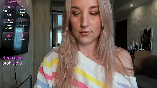 Snapshot of lady_Nati chatting on 05.01.26 lady Nati online show from 05.01.26