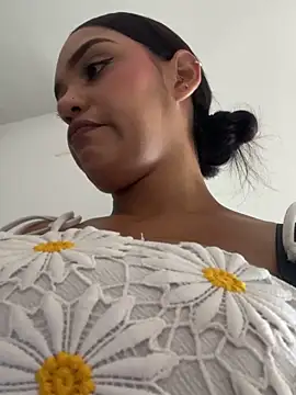 Sara-77 online show from 05.22.26