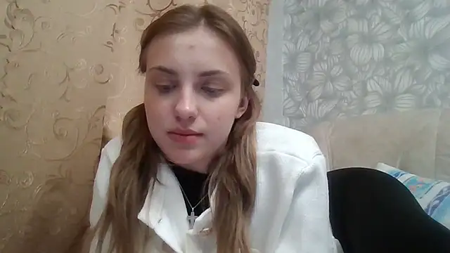 Snapshot of Sweety_Nika chatting on 02.19.25 Sweety Nika online show from 02.19.25