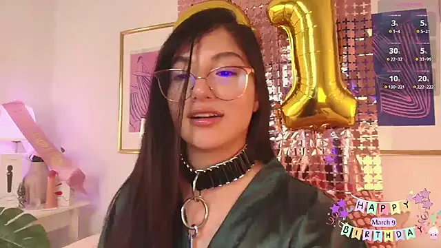 Snapshot of Eva_depp chatting on 03.10.25 Eva depp online show from 03.10.25