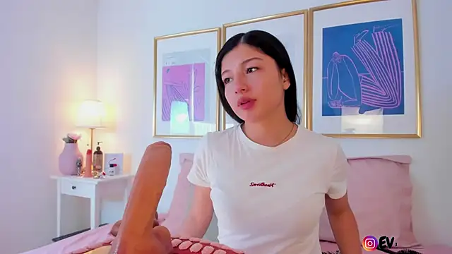 Snapshot of Eva_depp chatting on 09.24.25 Eva depp online show from 09.24.25