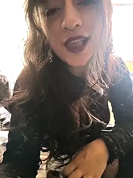 Lila Desiree online show from 03.31.26