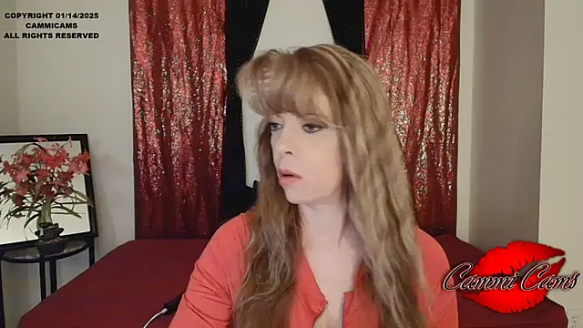 Snapshot of CammiCams chatting on 01.14.25 CammiCams online show from 01.14.25