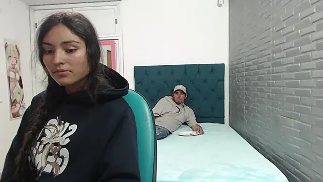 Snapshot of LolaBunnyAndBugsBunny chatting on 12.02.24 LolaBunnyAndBugsBunny online show from 12.02.24