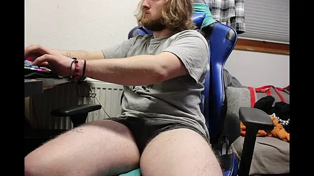 DrownMentallyyy online show from 01.25.25